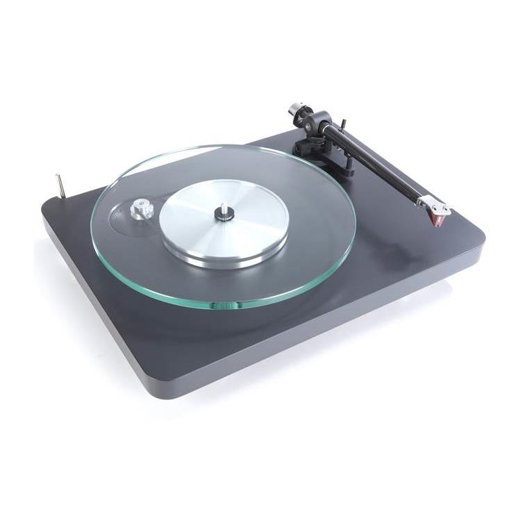 NAD C 588 Manual belt-drive turntable with factory-installed moving magnet phono cartridge - NAD-c-588